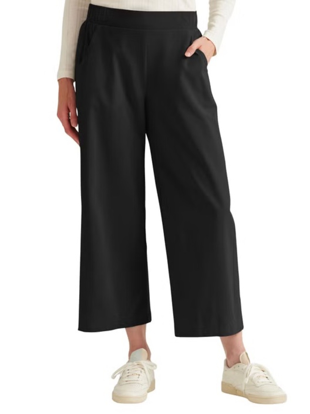 Eddie Bauer Women's Traveler Crop Pant, Black, Size: Small - NWT